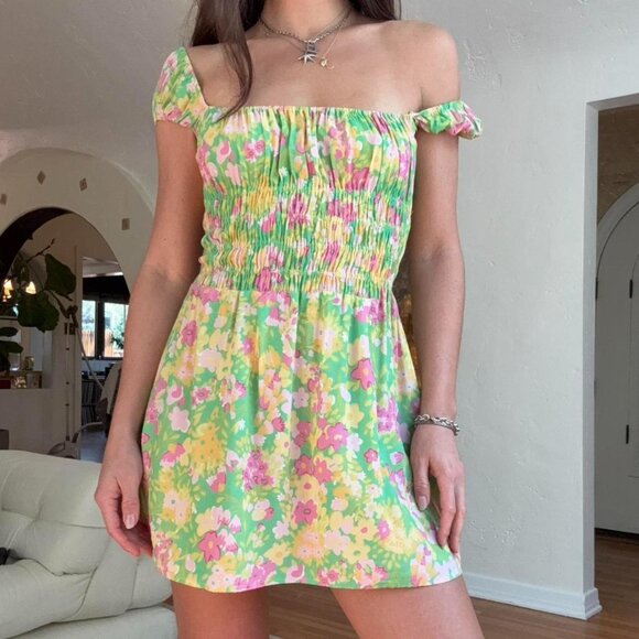 With Jean Dresses & Skirts - XS/S With Jéan Marseille Floral Mini Dress